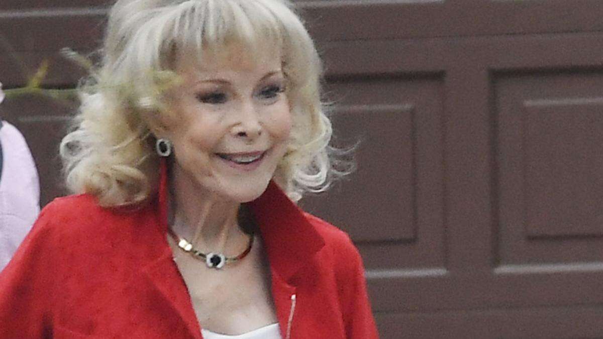 I Dream of Jeannie star Barbara Eden, 93, 'doesn't think' about ageing