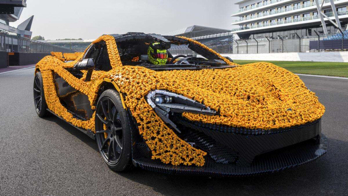 Lego McLaren P1: Life-sized hypercar laps F1 track