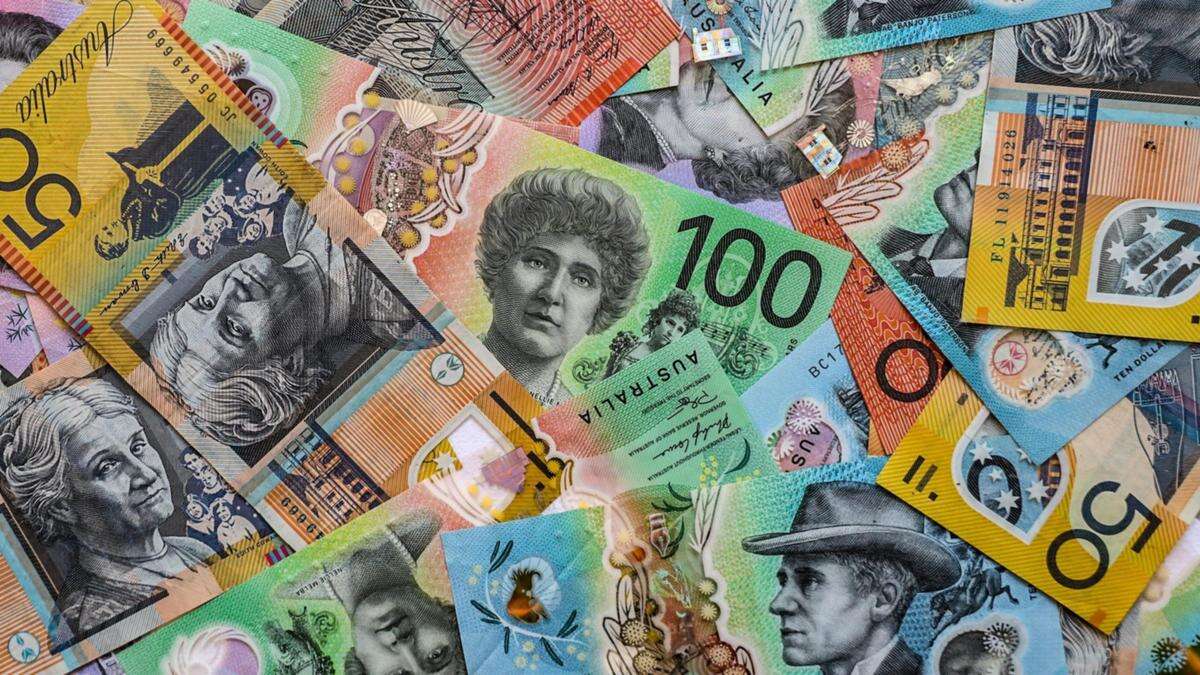 30 Aussies hit in $14m investment scam