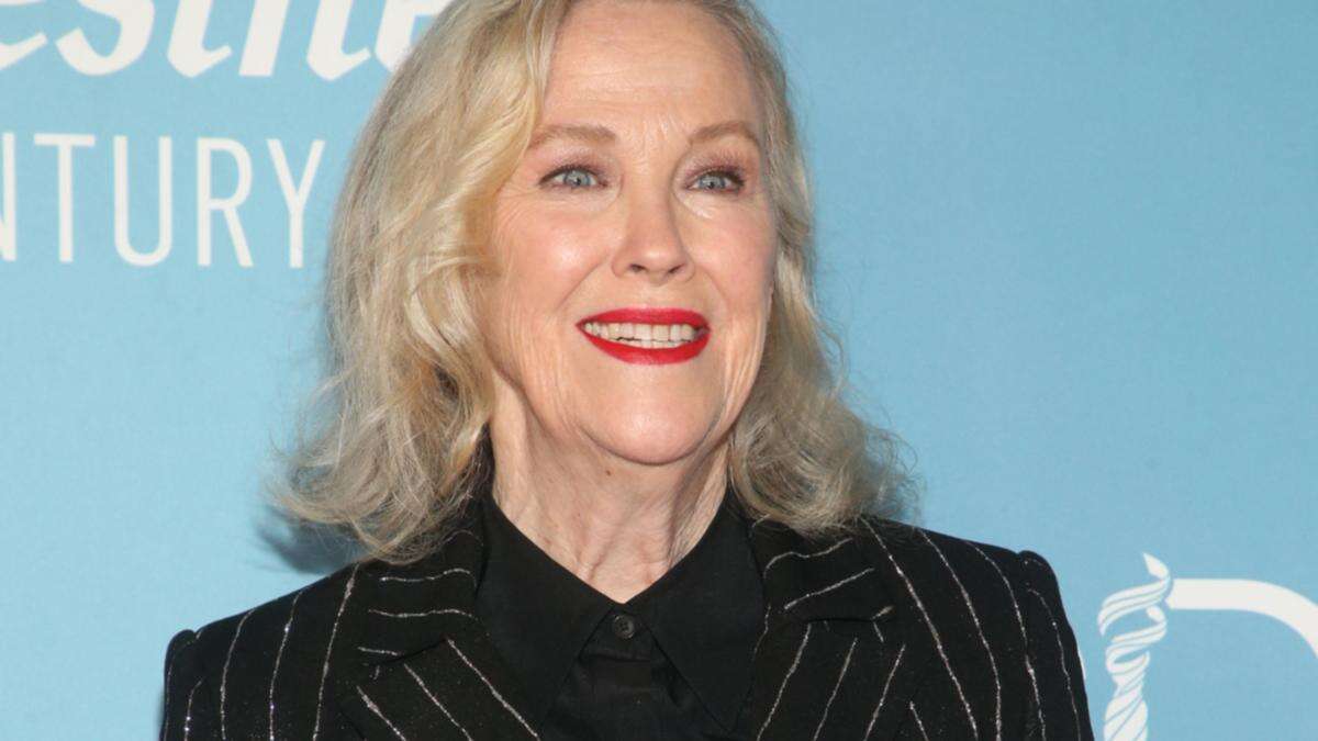 Catherine O'Hara is 'so grateful' she grew up without the internet