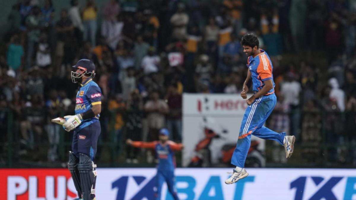 India beat Sri Lanka in Super Over to sweep T20 series