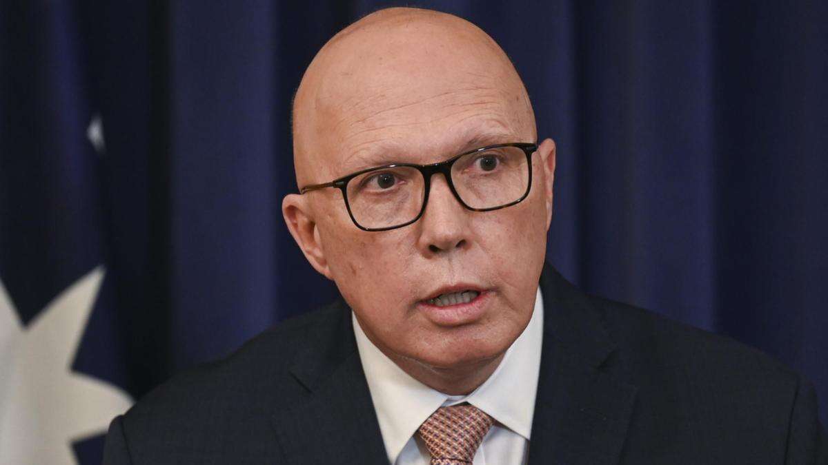 Dutton announces sudden visit to Israel