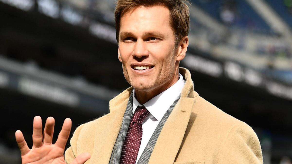 Tom Brady shares cryptic message about ‘stumbles’ of ‘strong man’