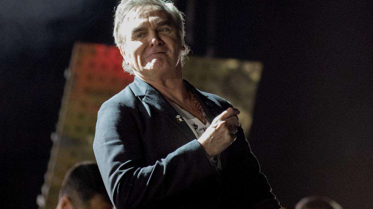 Morrissey's concert in Dallas cut short after stage invasion by fans