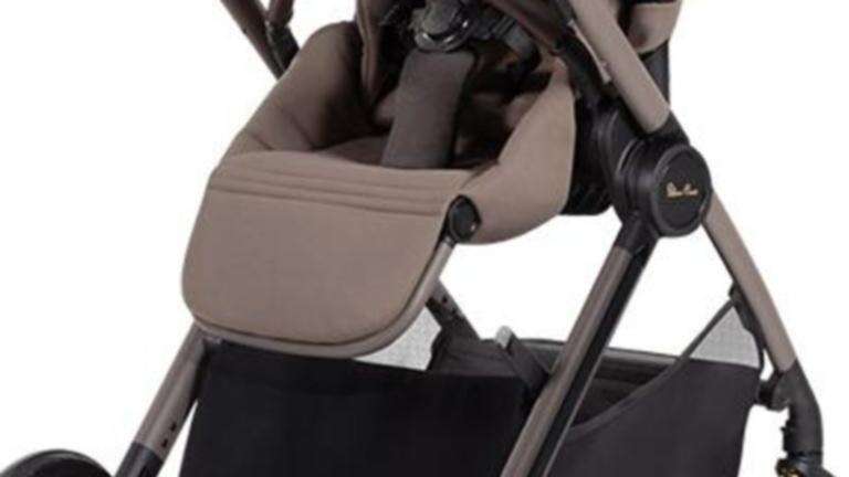 Popular pram recalled over collapse risk