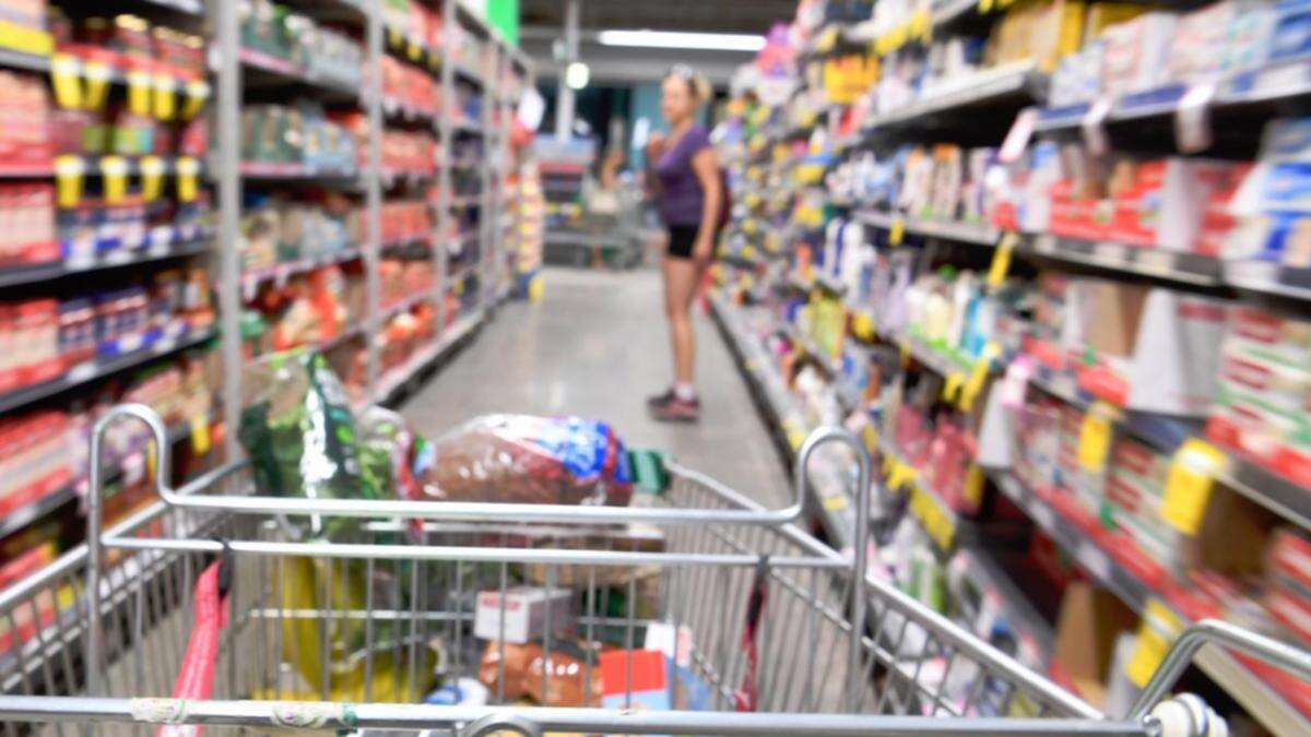 Shoppers and suppliers to vent at supermarket inquiry