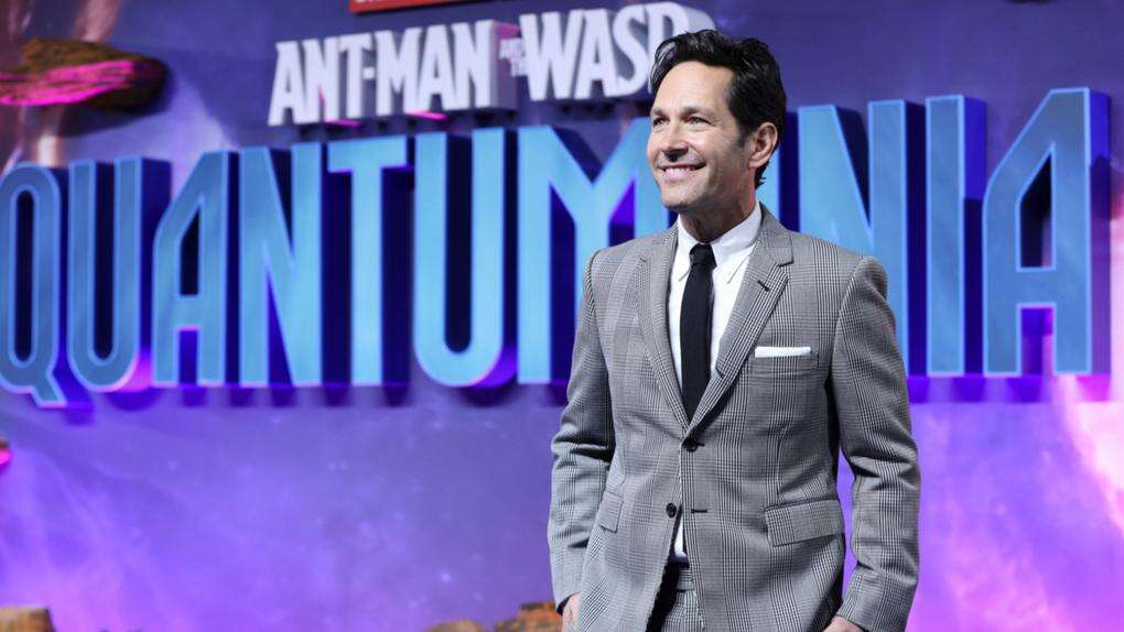 Paul Rudd goes viral handing out bottles of water to US election voters