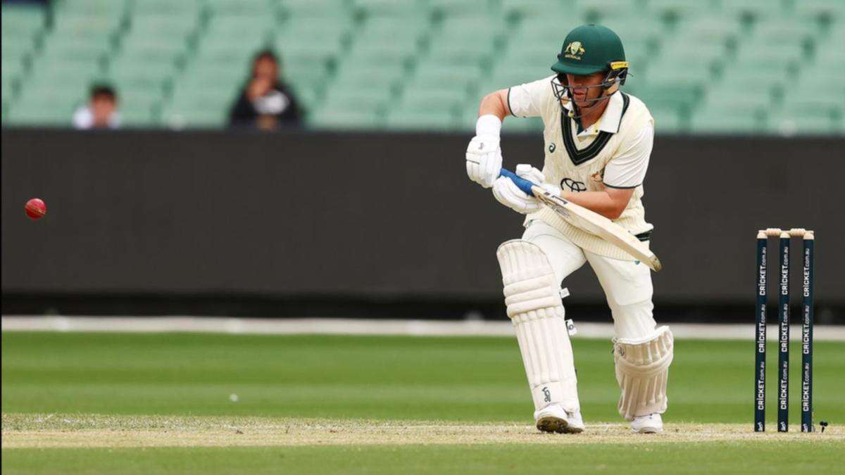 Test hopeful Harris digs in for Aust A before more rain