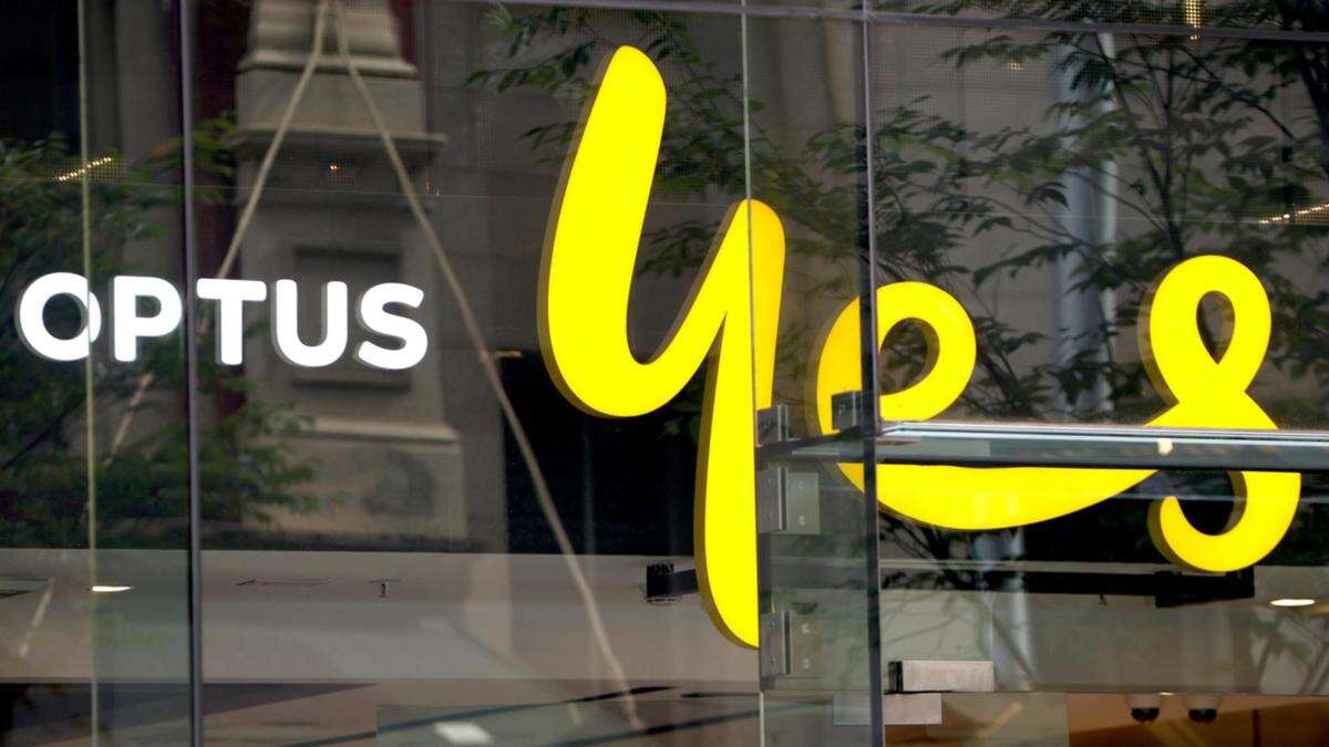 Optus fined $12m after triple-0 failure