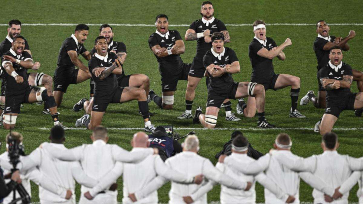 England scent first home win over All Blacks since 2012