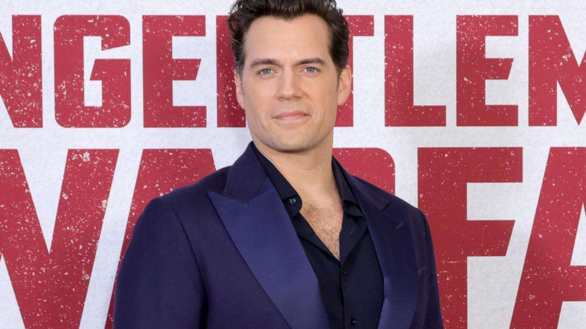 Henry Cavill to lead live-action Voltron movie