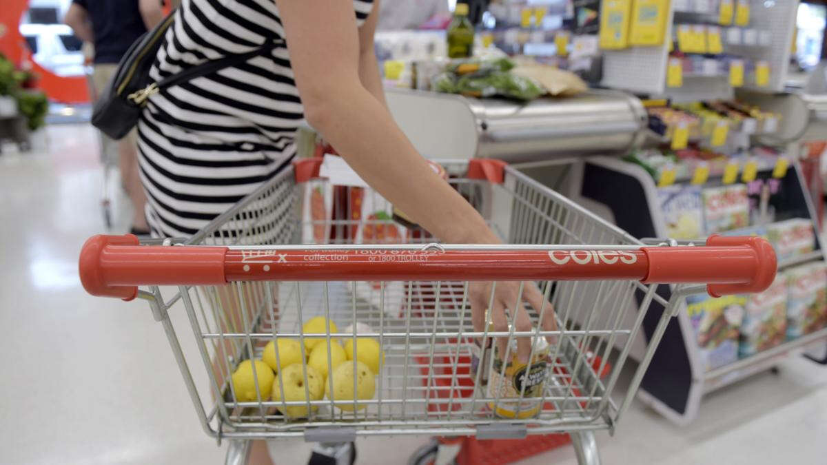 Aussies hit with ‘a loyalty tax’ at the supermarket checkout