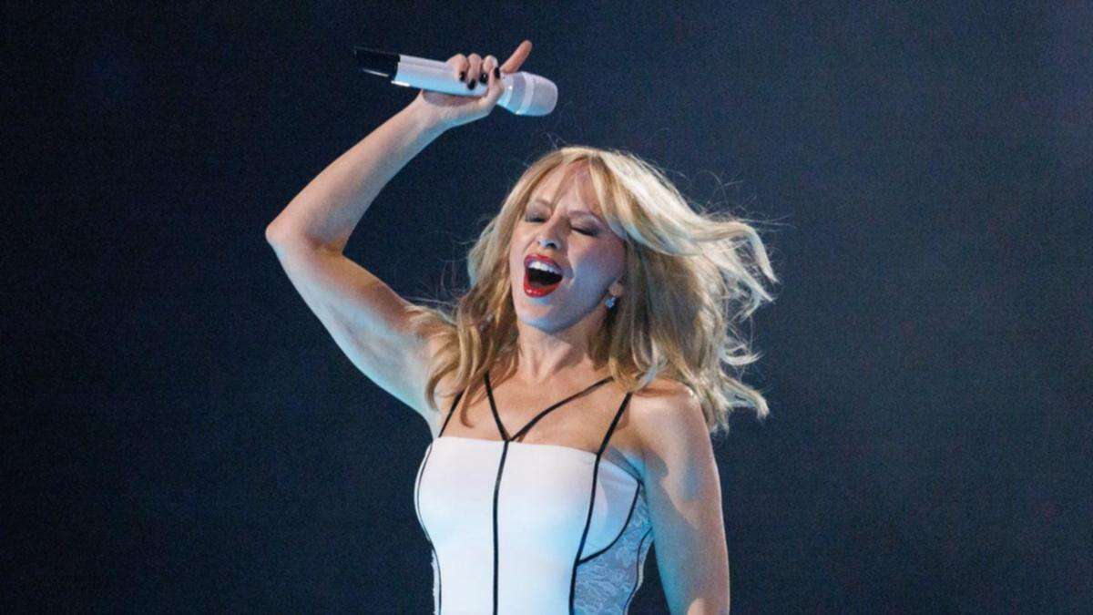 Kylie Minogue announces first US tour since 2011