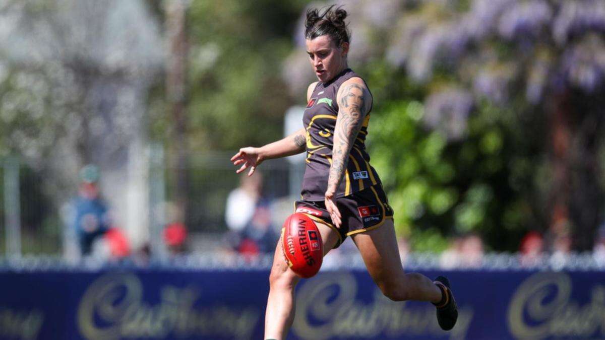 AFLW tribunal finds Hawks' Smith not guilty of bump