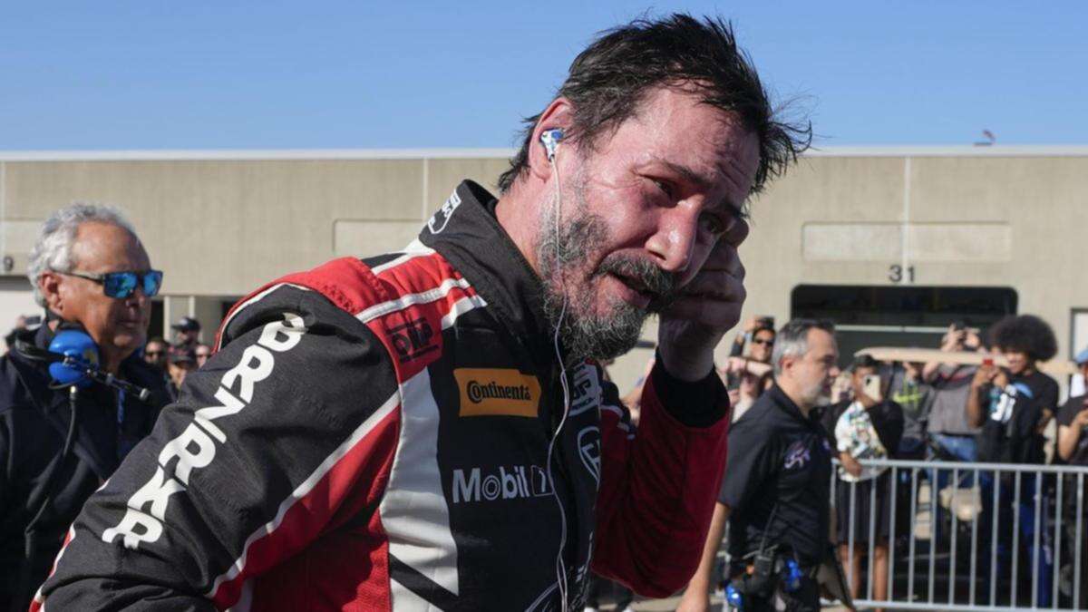 Keanu Reeves spins out in pro motor racing debut