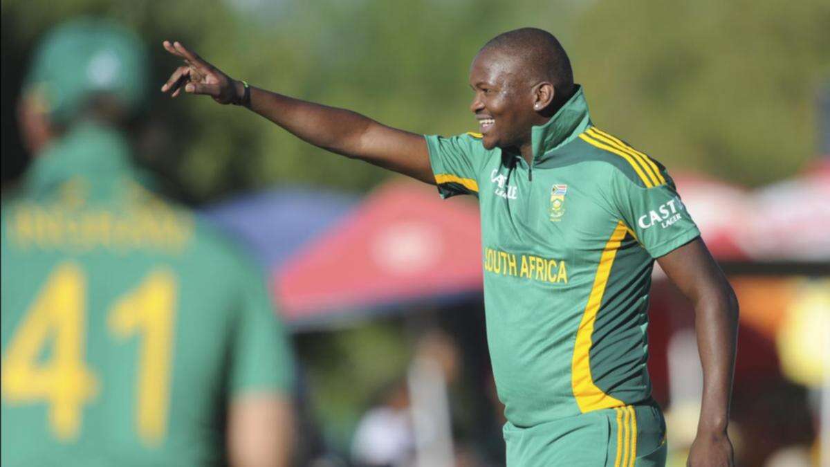 Former S Africa Test players arrested over match-fixing