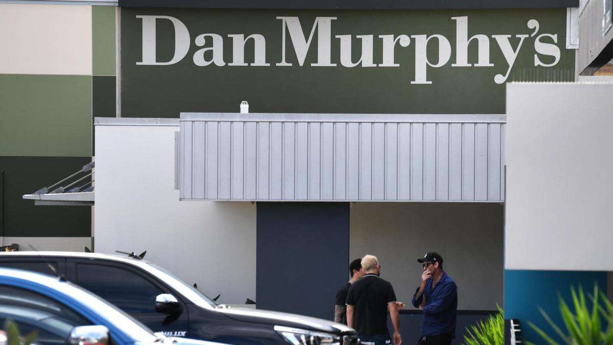 Dan Murphy’s hit as Woolies strike drags on