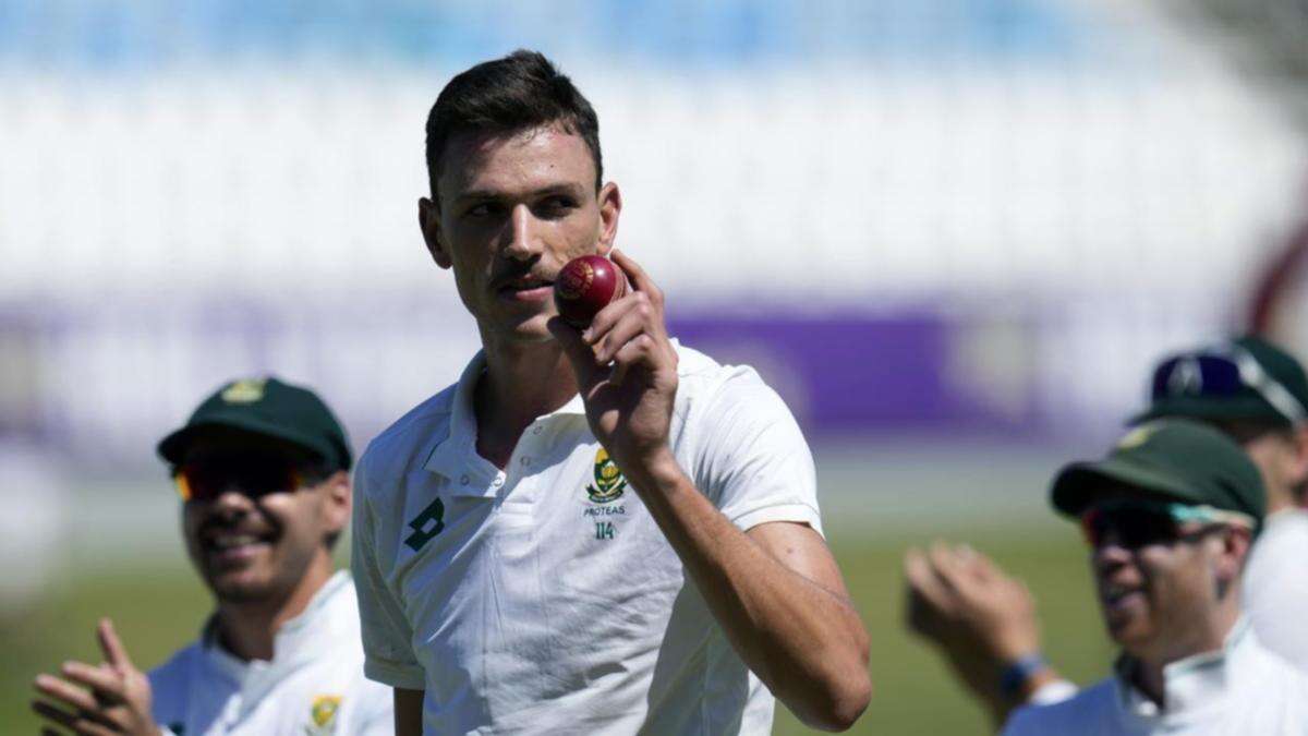 Proteas skittle Sri Lanka for just 42 in Durban Test