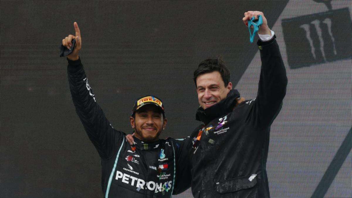 McLaren, Ferrari fight for title as Hamilton ends era