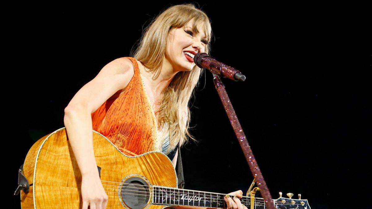 Taylor Swift to 'take a year off' after wrapping tour