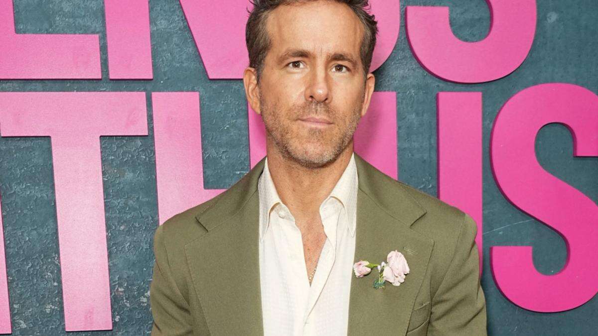 Ryan Reynolds insists women are 'held to different standards'