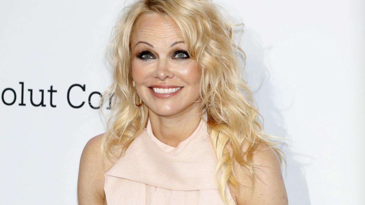 Pamela Anderson: I've been aching to express myself