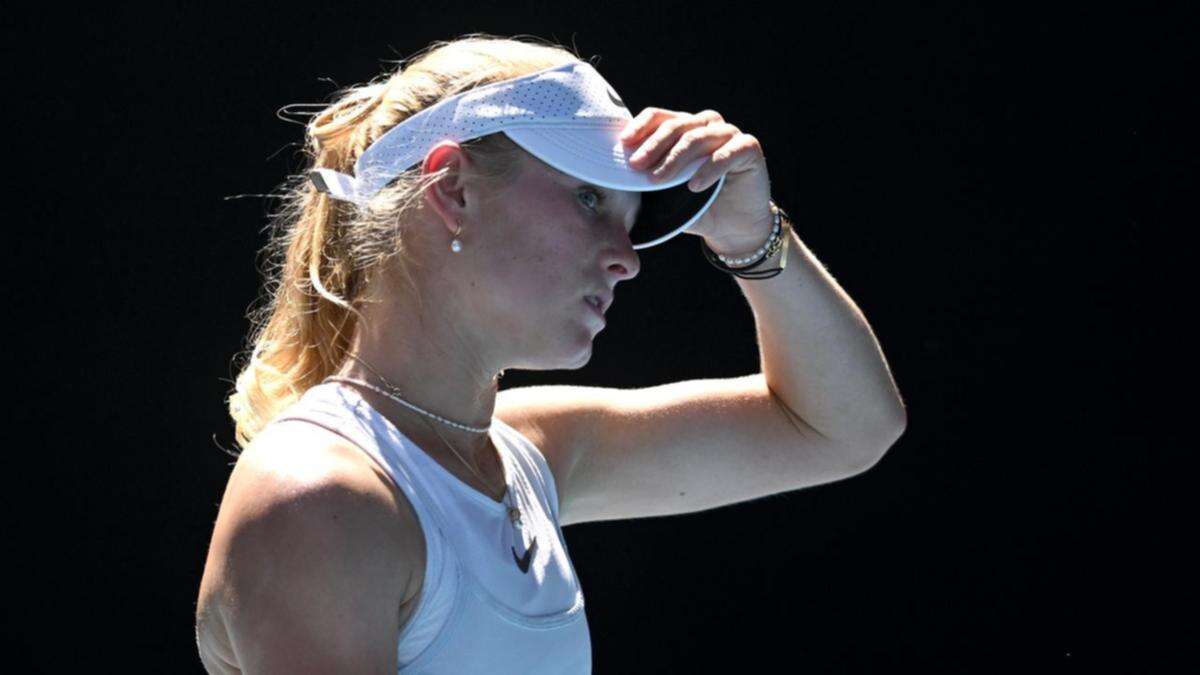 Teenager Jones no match for former Wimbledon champ