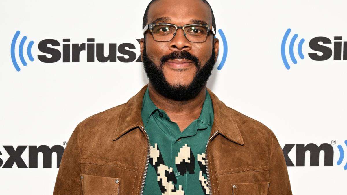 Tyler Perry slams 'greedy' insurance companies over wildfires