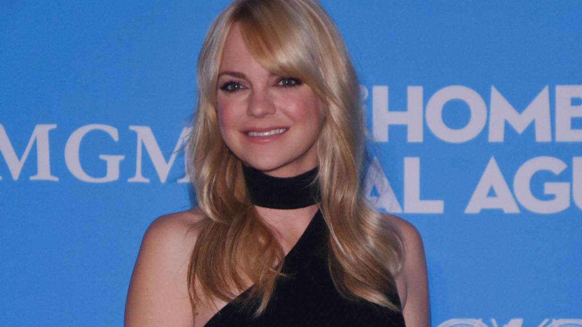 Anna Faris becomes latest Hollywood celebrity to lose her mansion to LA wildfires