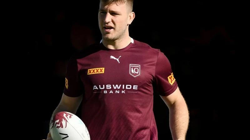 Maroon Arrow hospitalised with infection