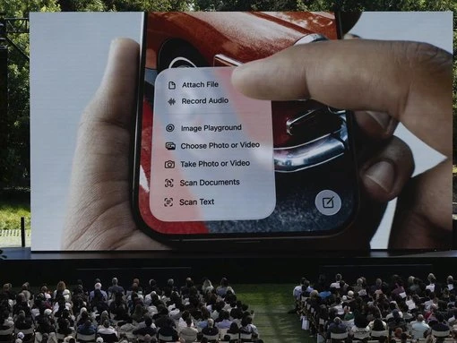 Siri, where's my AI? Clock ticks for Apple in tech race