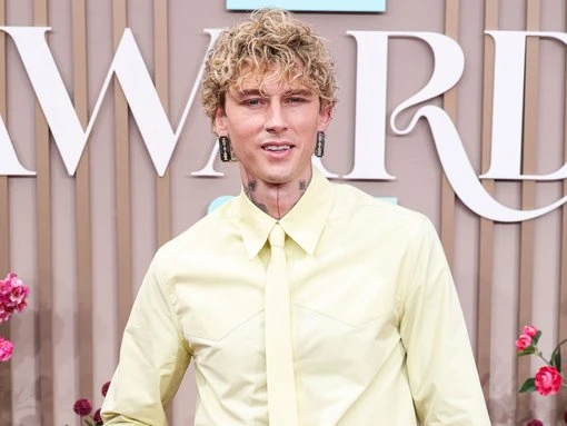 Machine Gun Kelly gets music legend to introduce his new album