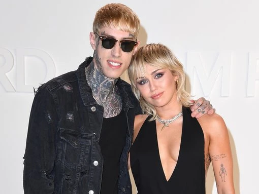Trace Cyrus calls dad Billy Ray Cyrus the 'lamest man ever to walk planet earth'