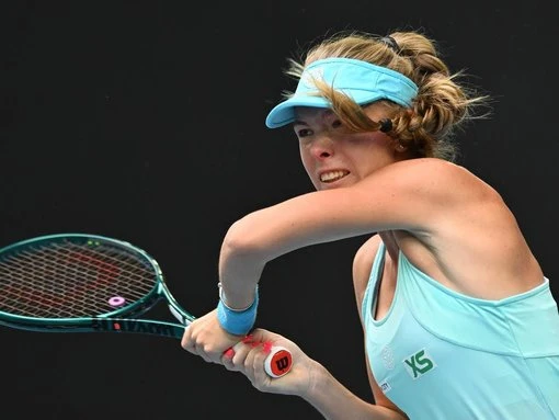 Teen tennis star bageled and beaten in Berlin