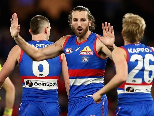 Bont BOG as Treloar hurt again, Dogs devour Tigers