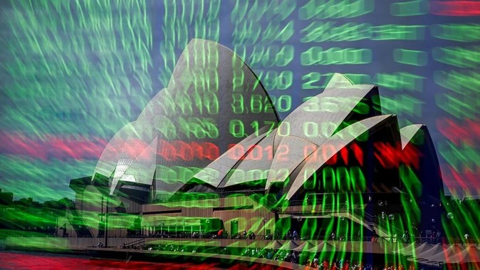 Aust shares dip as attention shifts back to tariffs