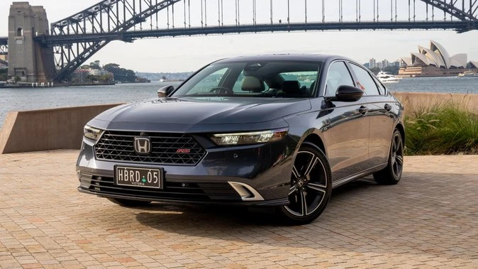 2025 Honda Accord e:HEV RS review