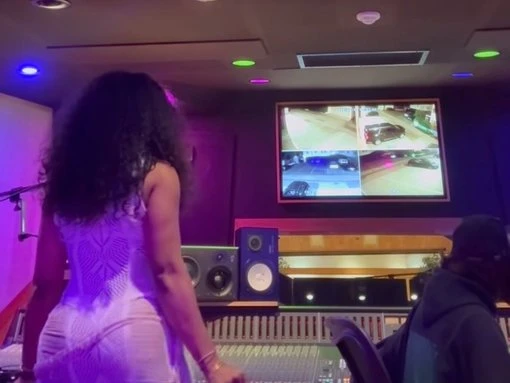 Lizzo and SZA hit the studio to work on new music