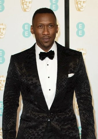 Mahershala Ali likens Jurassic World Rebirth set to a 'summer camp'