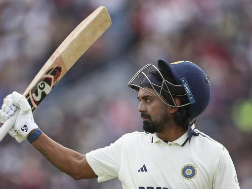 Indian collapse gives England hope of dramatic Test win