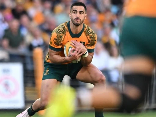 'Mouthguards in': tensions rise at Wallabies training