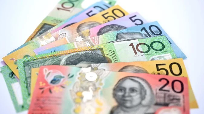 Banks tip earlier rate cut after inflation falls again