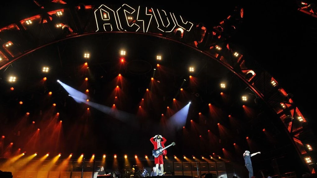 Hells Bells, AC/DC fans prepare for tour ticket frenzy