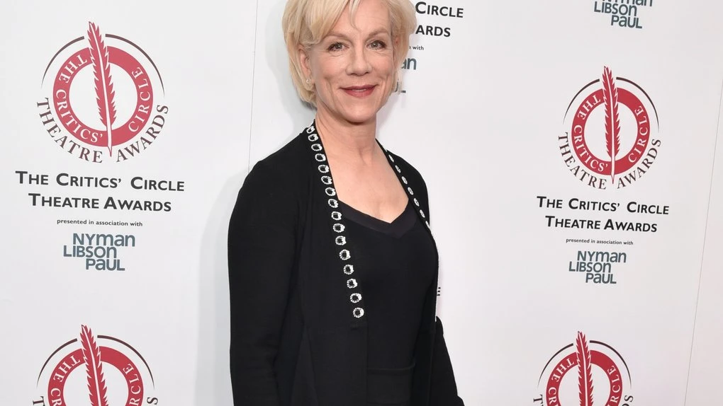 Juliet Stevenson paints to switch off