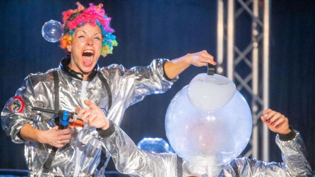 Bubble experts bring a show that pops to Sydney Fringe