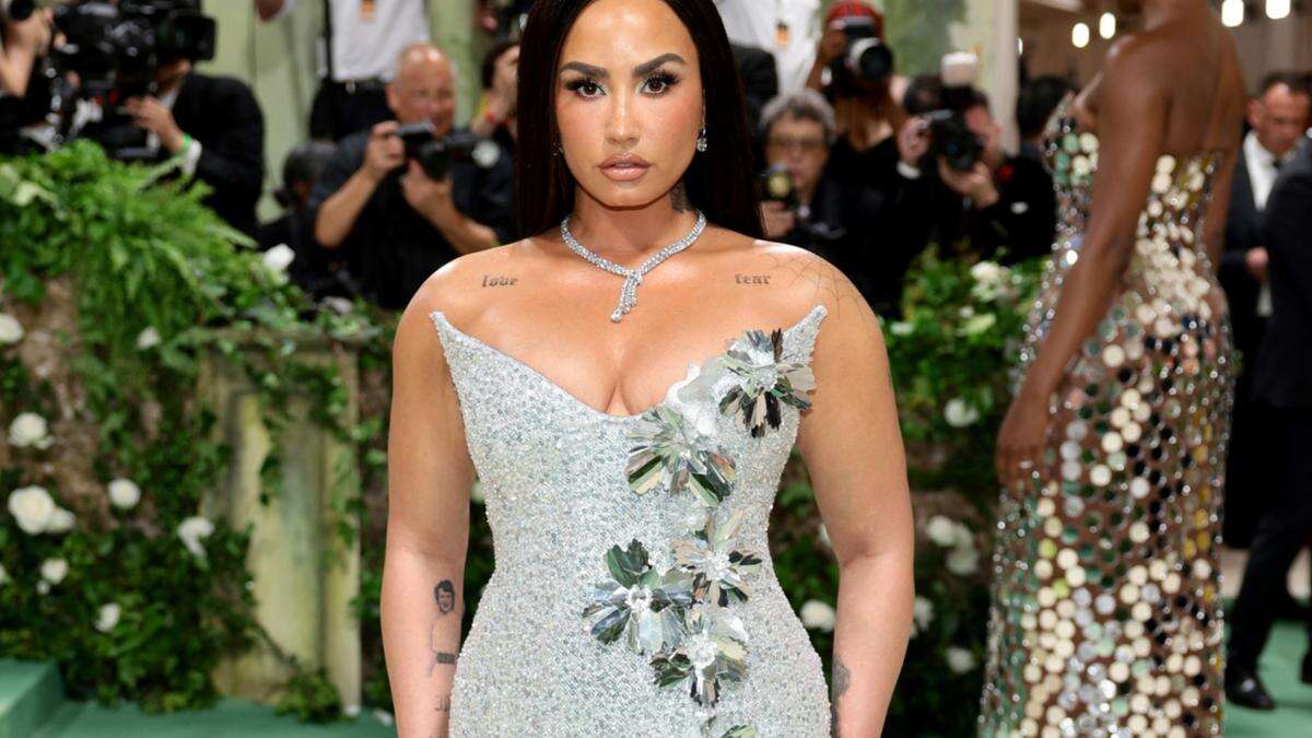 Demi Lovato calls for 'protections' for child stars