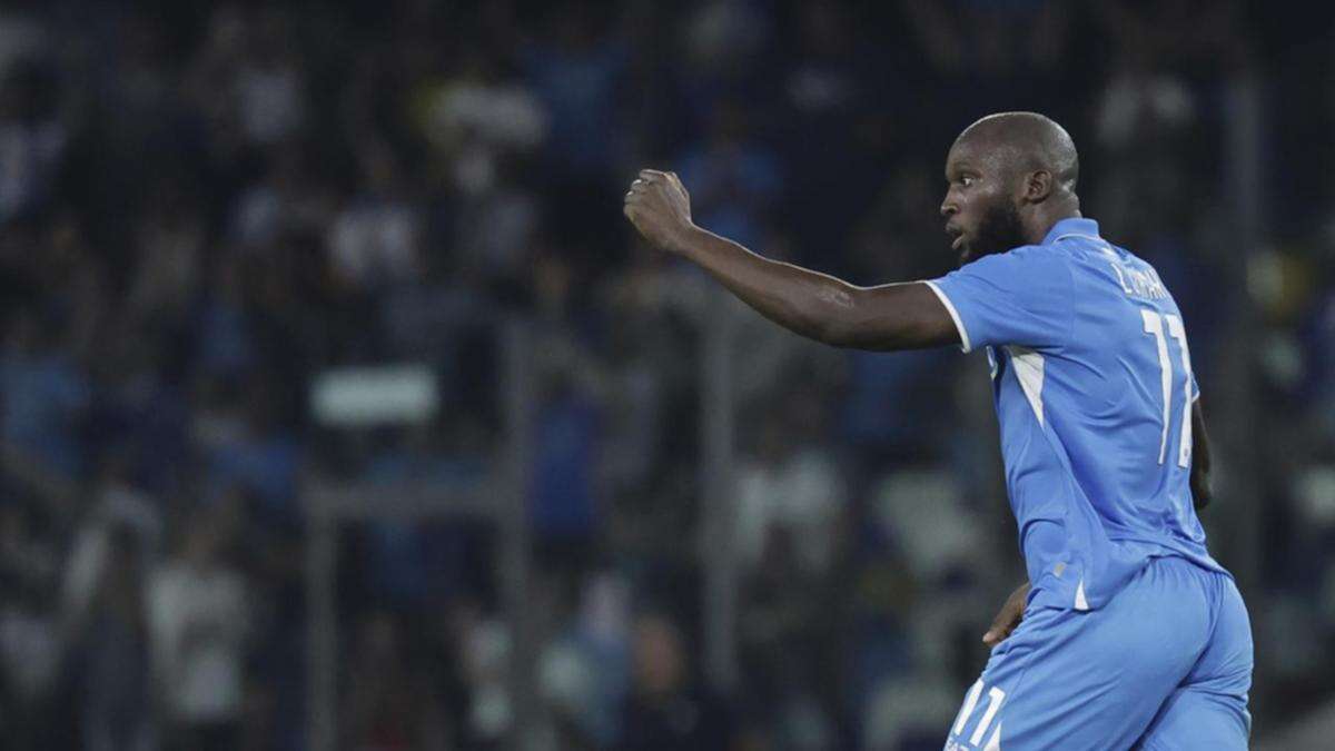 AC Milan stay winless; Napoli's Lukaku scores on debut