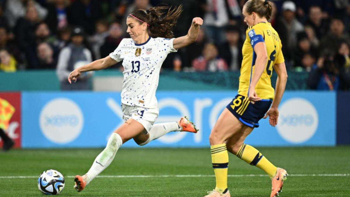 Pregnant World Cup winner retires from pro soccer