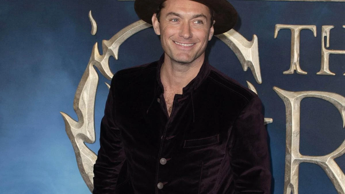 Jude Law had 'flirtation' with playing Superman