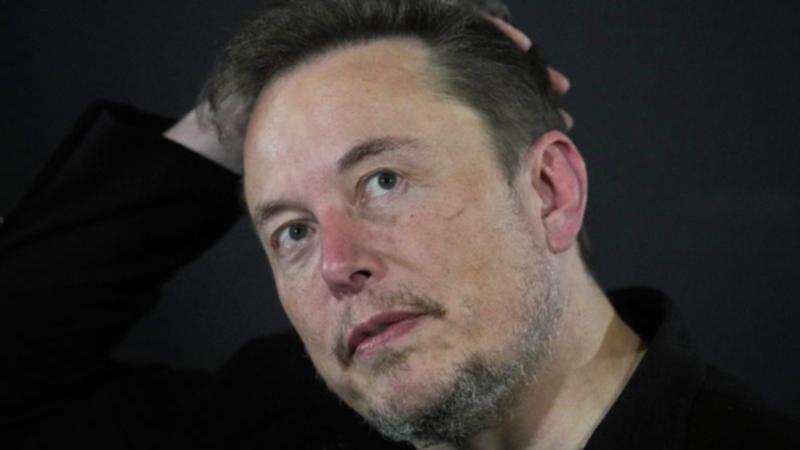 Musk ‘had sex with SpaceX worker who began as an intern’